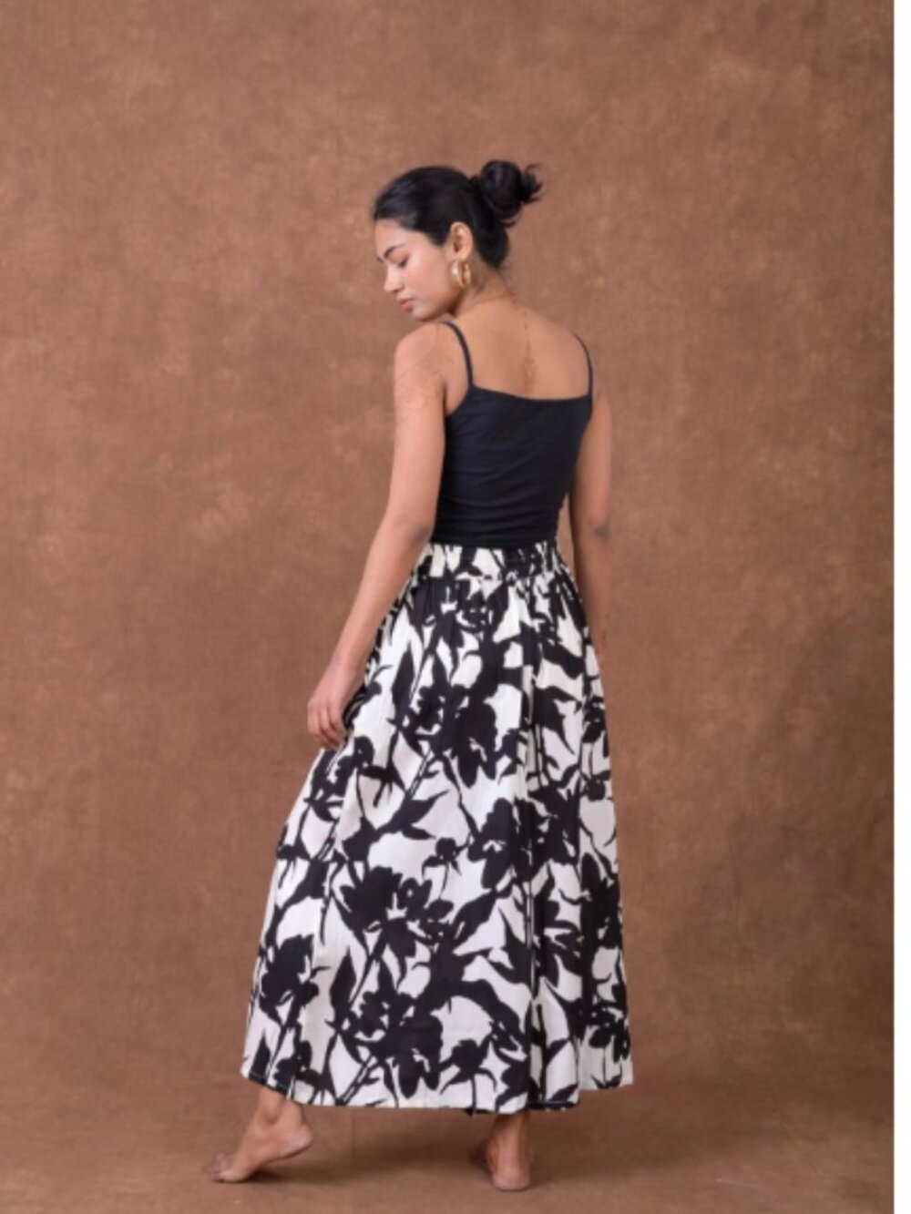20.) Rhea Print Pants - Picture 3 of 3